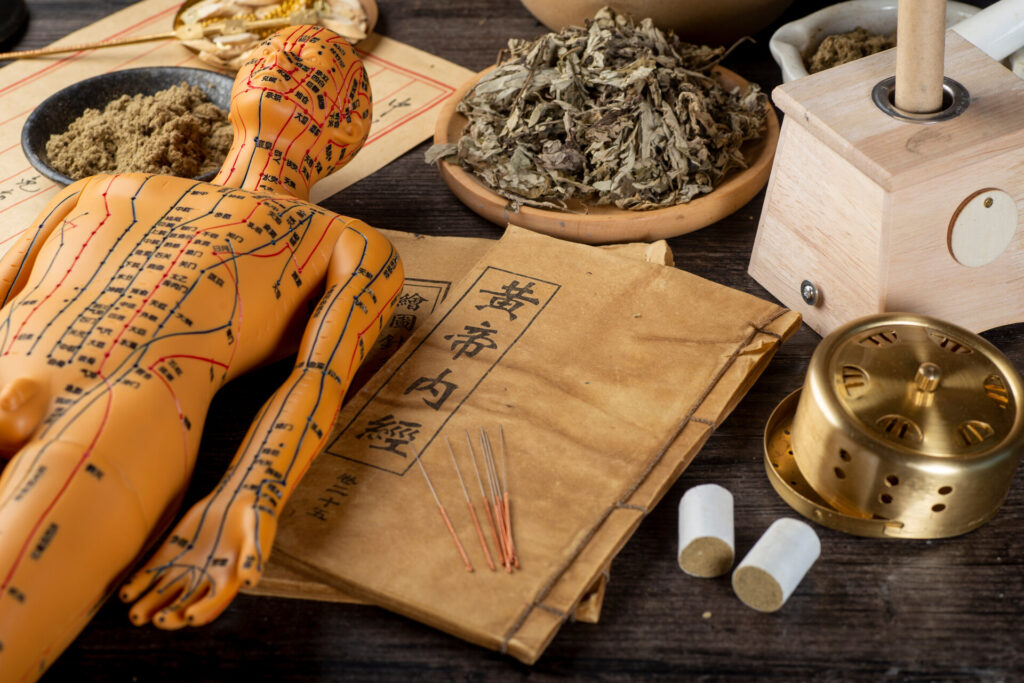 Hintergrund der Moxibustion und der chinesischen Kräutermedizin